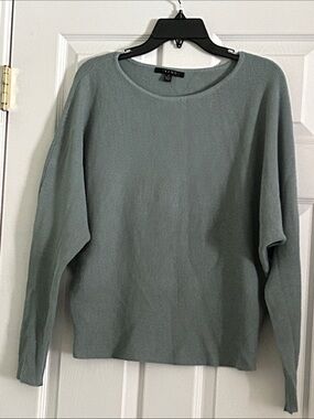 NYDJ Men's Sage Green Relaxed Crewneck Sweater
